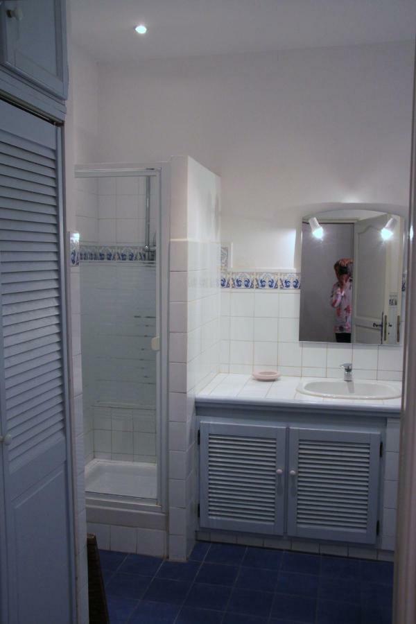 Appartement Avec Patio Et Garage Centre Ville Et Plage Sanary-sur-Mer Eksteriør billede